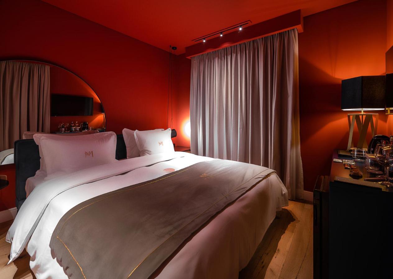 Mert Boutique Hotel Корча Экстерьер фото